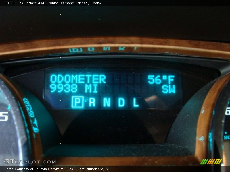 White Diamond Tricoat / Ebony 2012 Buick Enclave AWD