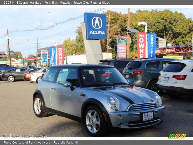 Pure Silver Metallic / Space Grey/Panther Black 2005 Mini Cooper Hardtop