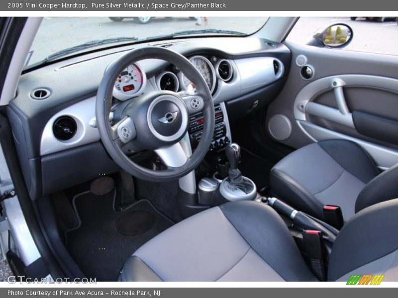 Pure Silver Metallic / Space Grey/Panther Black 2005 Mini Cooper Hardtop