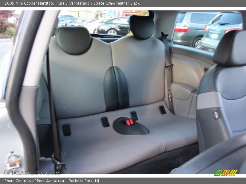 Pure Silver Metallic / Space Grey/Panther Black 2005 Mini Cooper Hardtop