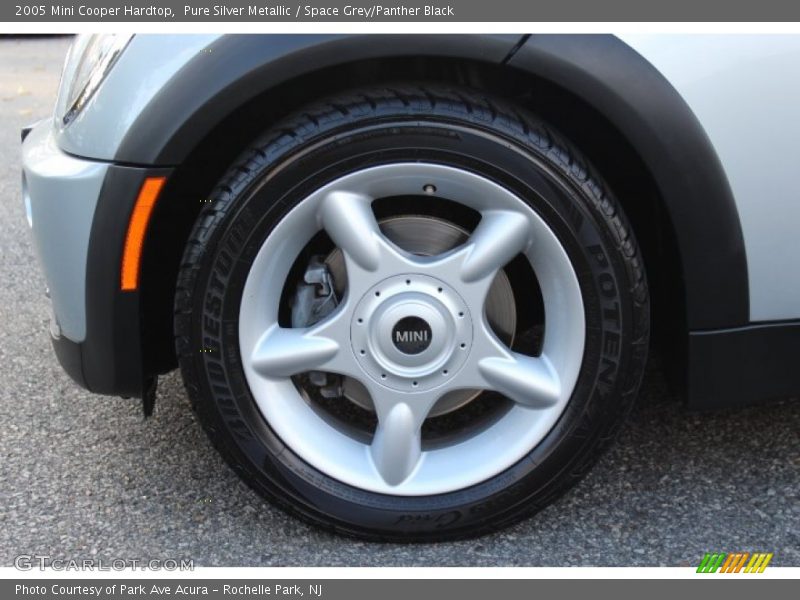 Pure Silver Metallic / Space Grey/Panther Black 2005 Mini Cooper Hardtop