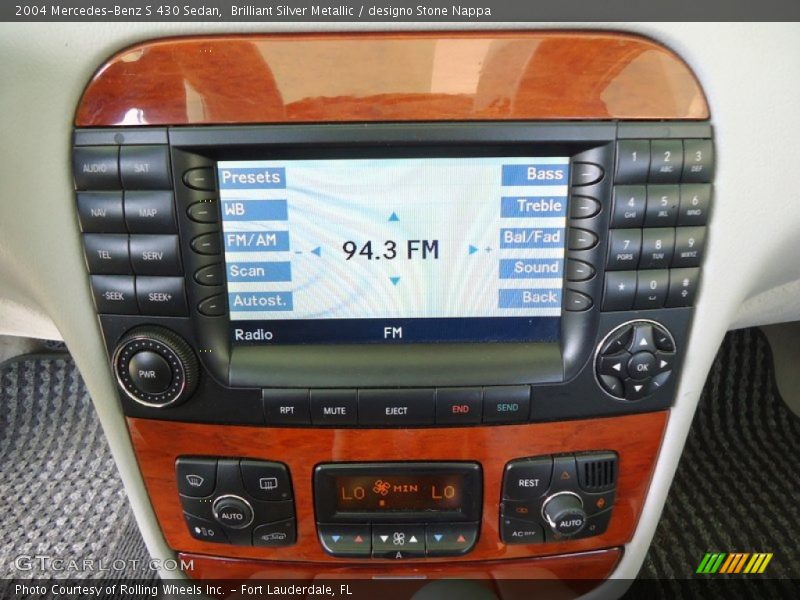Controls of 2004 S 430 Sedan
