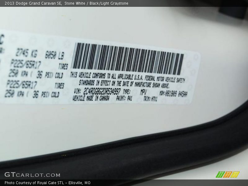 Stone White / Black/Light Graystone 2013 Dodge Grand Caravan SE