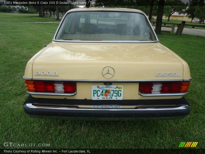 Light Ivory / Tan 1981 Mercedes-Benz E Class 300 D Sedan