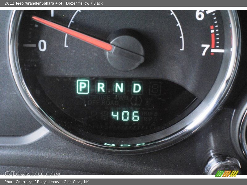 Dozer Yellow / Black 2012 Jeep Wrangler Sahara 4x4