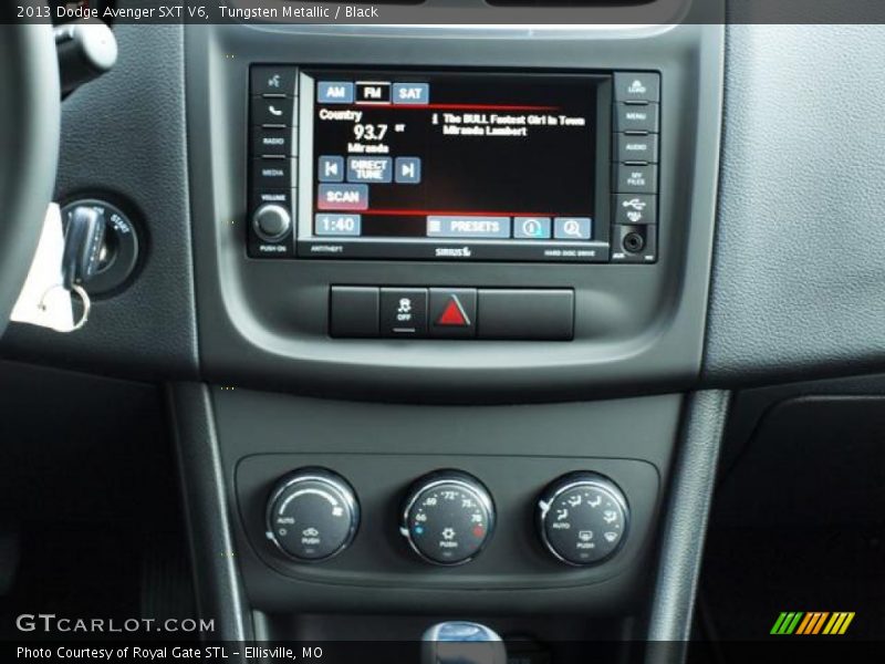 Tungsten Metallic / Black 2013 Dodge Avenger SXT V6