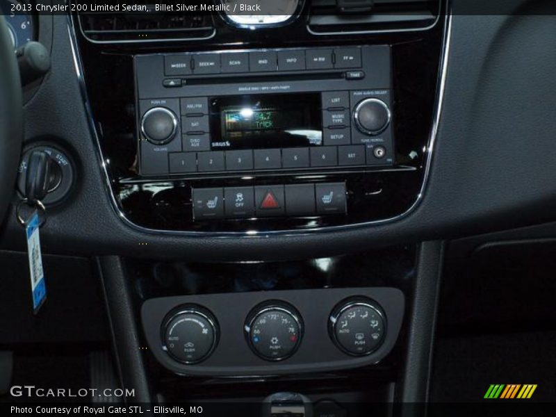 Billet Silver Metallic / Black 2013 Chrysler 200 Limited Sedan