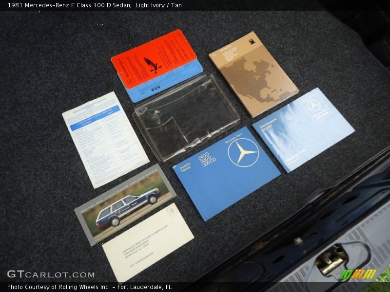 Books/Manuals of 1981 E Class 300 D Sedan
