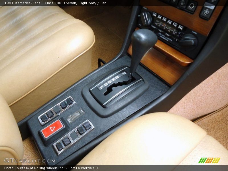  1981 E Class 300 D Sedan 4 Speed Automatic Shifter