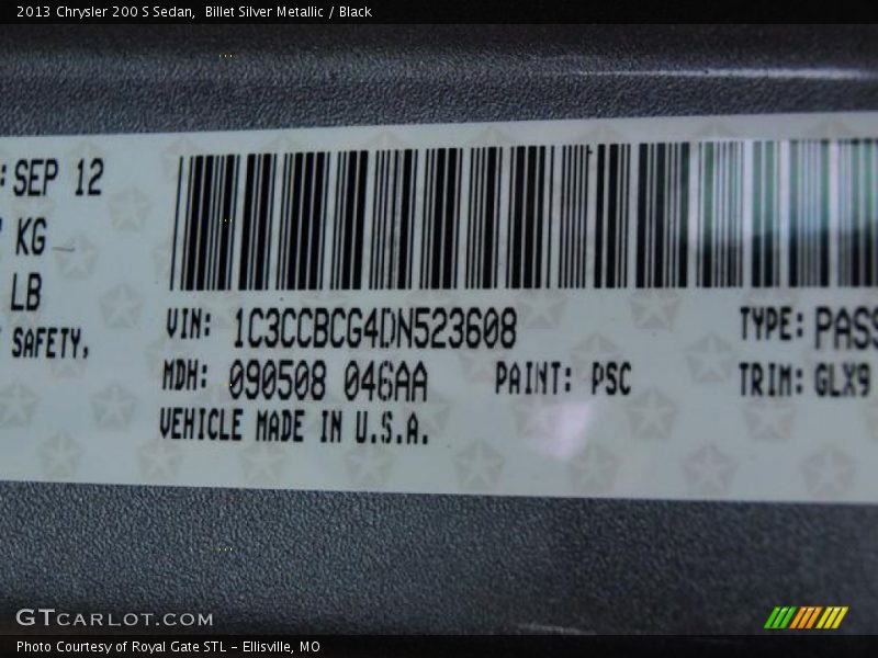 Billet Silver Metallic / Black 2013 Chrysler 200 S Sedan