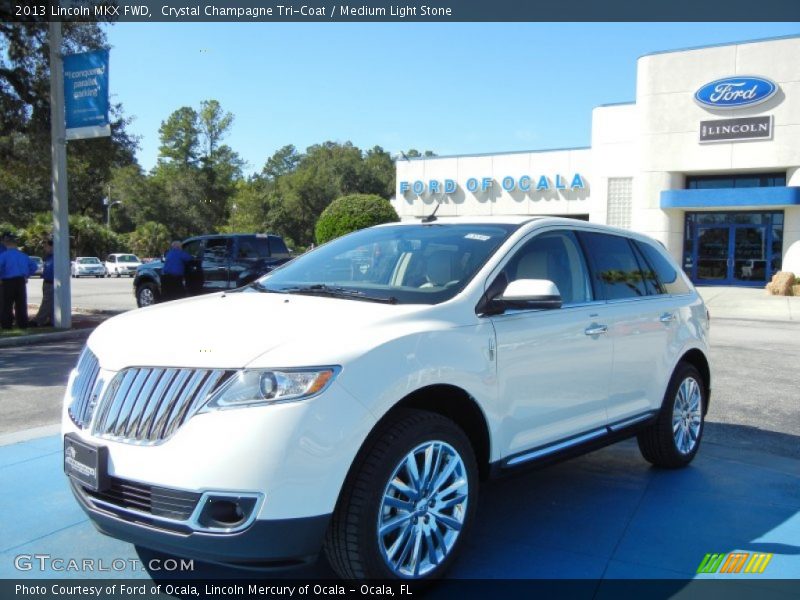 Crystal Champagne Tri-Coat / Medium Light Stone 2013 Lincoln MKX FWD
