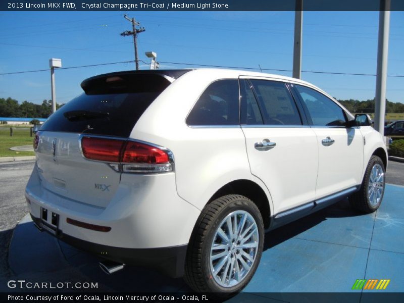Crystal Champagne Tri-Coat / Medium Light Stone 2013 Lincoln MKX FWD