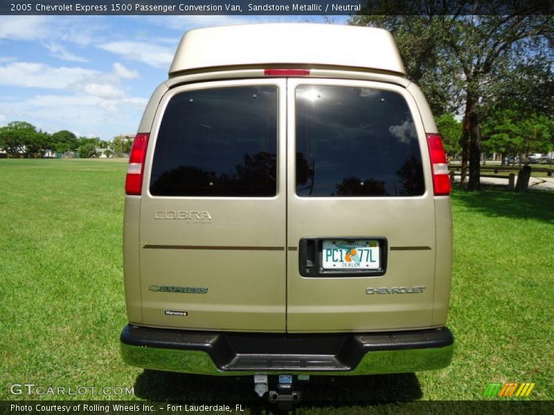 Sandstone Metallic / Neutral 2005 Chevrolet Express 1500 Passenger Conversion Van
