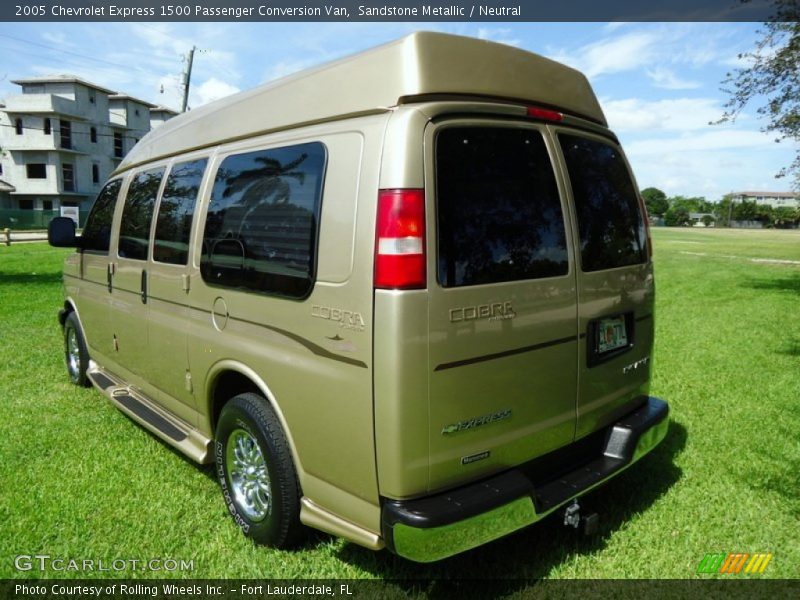 Sandstone Metallic / Neutral 2005 Chevrolet Express 1500 Passenger Conversion Van