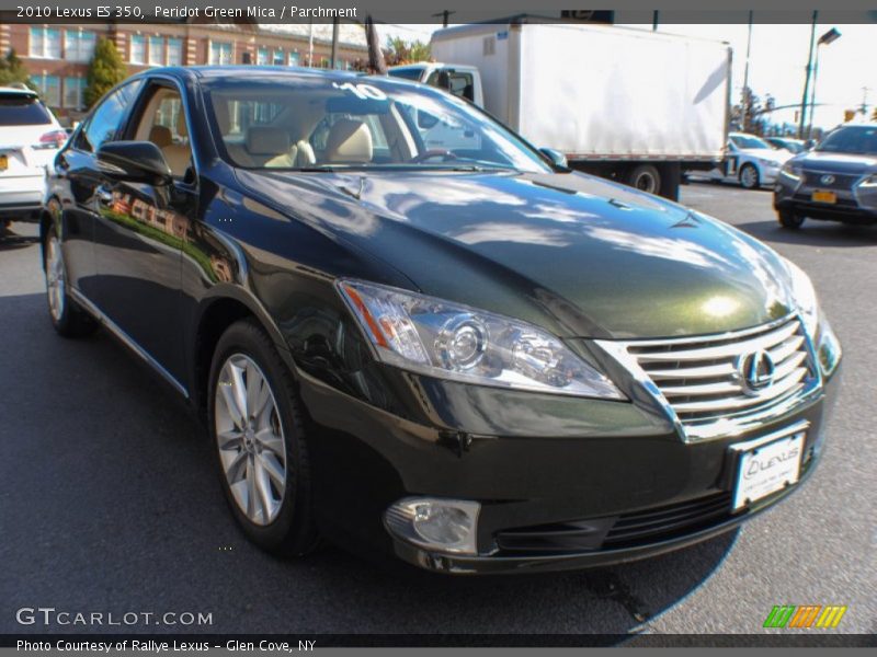 Front 3/4 View of 2010 ES 350