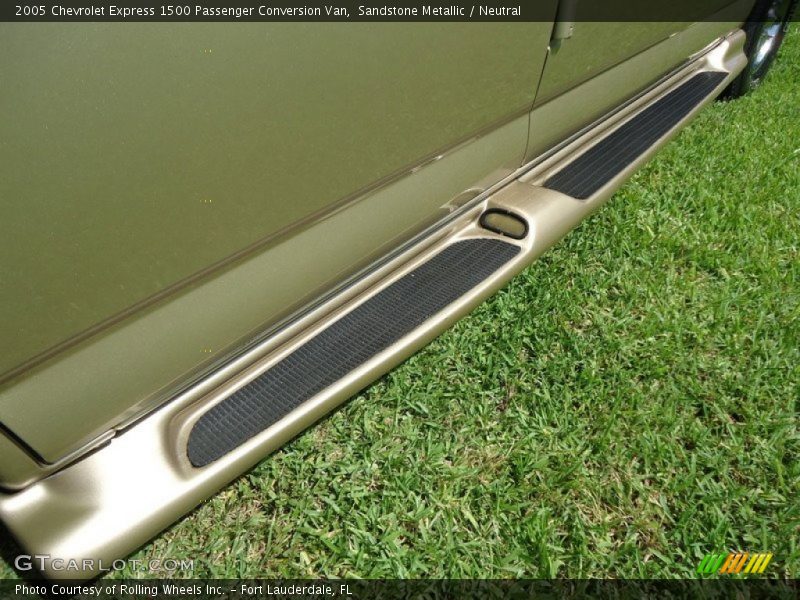 Sandstone Metallic / Neutral 2005 Chevrolet Express 1500 Passenger Conversion Van