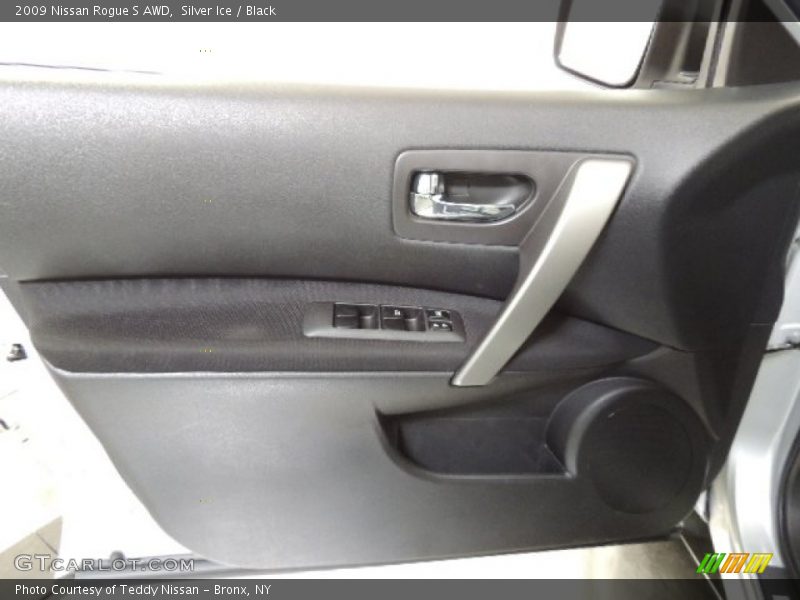 Silver Ice / Black 2009 Nissan Rogue S AWD