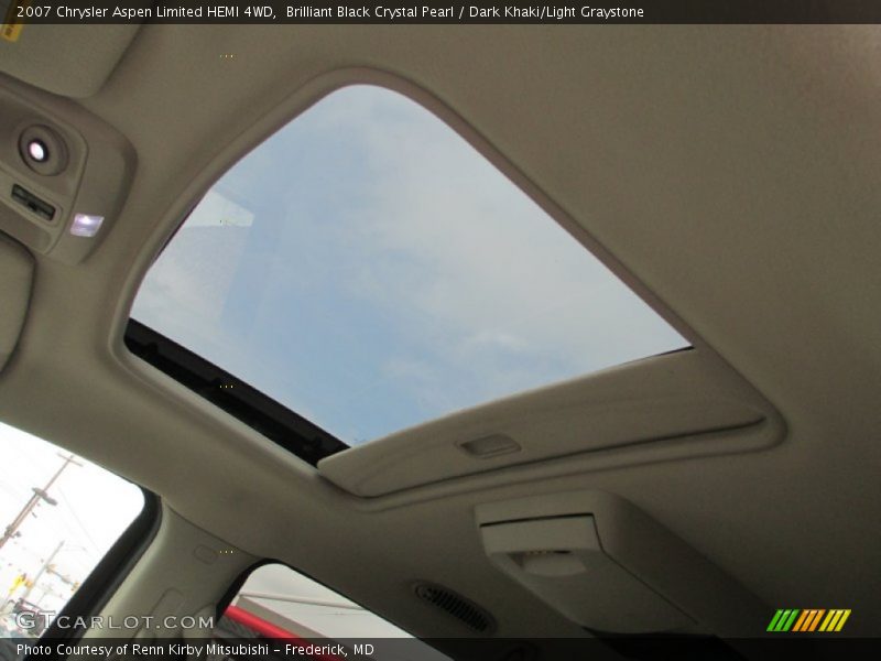 Brilliant Black Crystal Pearl / Dark Khaki/Light Graystone 2007 Chrysler Aspen Limited HEMI 4WD