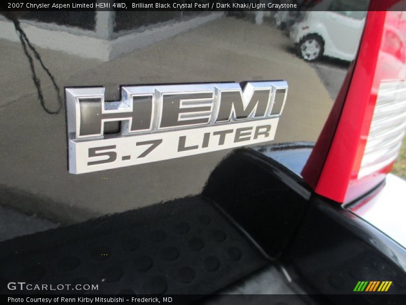 Brilliant Black Crystal Pearl / Dark Khaki/Light Graystone 2007 Chrysler Aspen Limited HEMI 4WD
