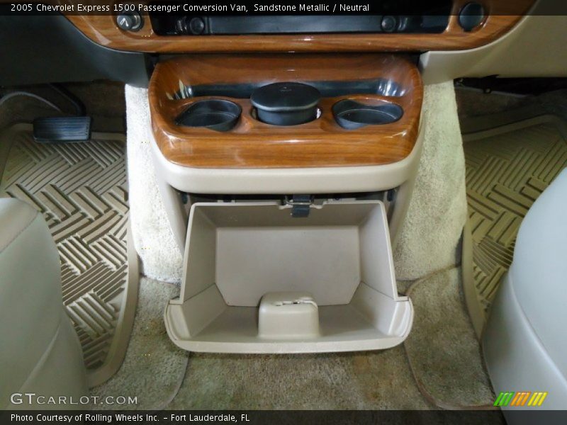Sandstone Metallic / Neutral 2005 Chevrolet Express 1500 Passenger Conversion Van