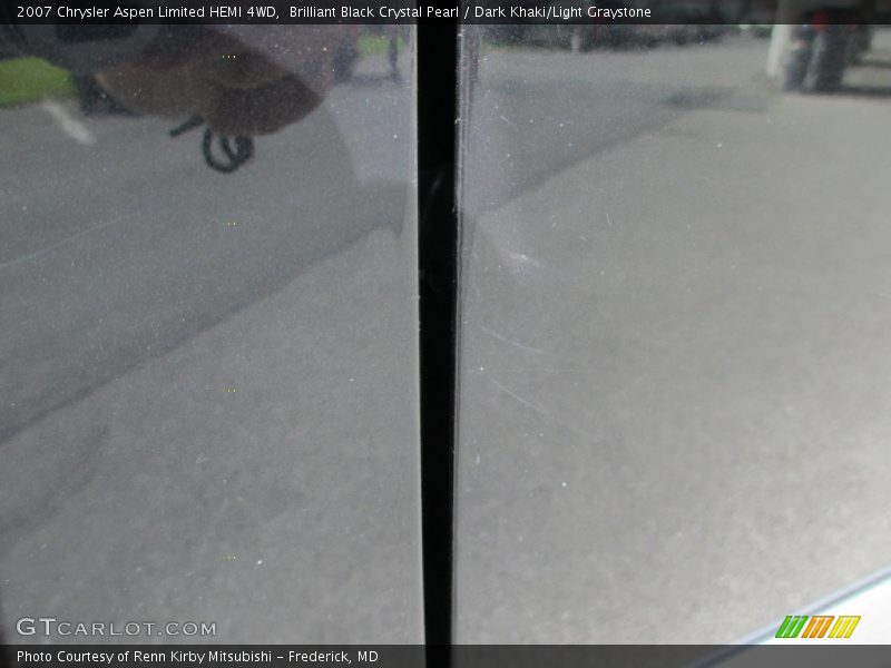Brilliant Black Crystal Pearl / Dark Khaki/Light Graystone 2007 Chrysler Aspen Limited HEMI 4WD