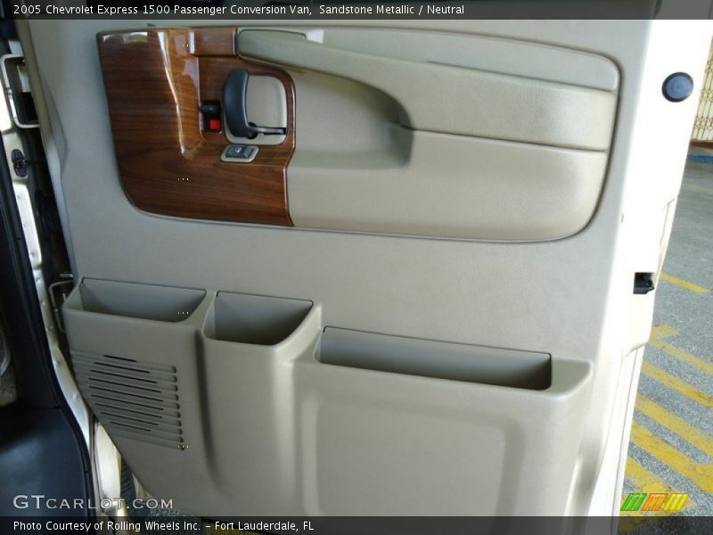 Sandstone Metallic / Neutral 2005 Chevrolet Express 1500 Passenger Conversion Van