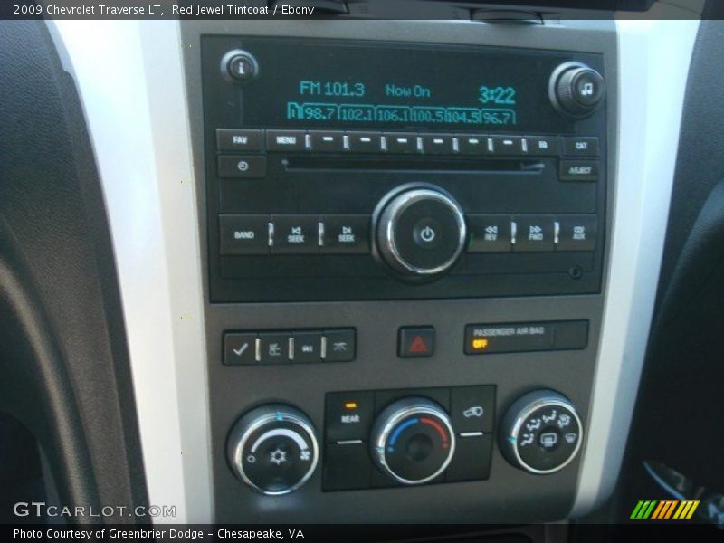 Red Jewel Tintcoat / Ebony 2009 Chevrolet Traverse LT