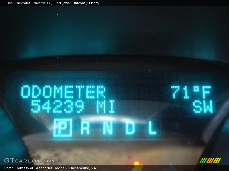 Red Jewel Tintcoat / Ebony 2009 Chevrolet Traverse LT