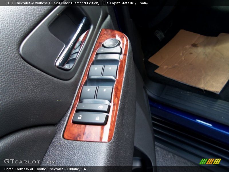 Controls of 2013 Avalanche LS 4x4 Black Diamond Edition