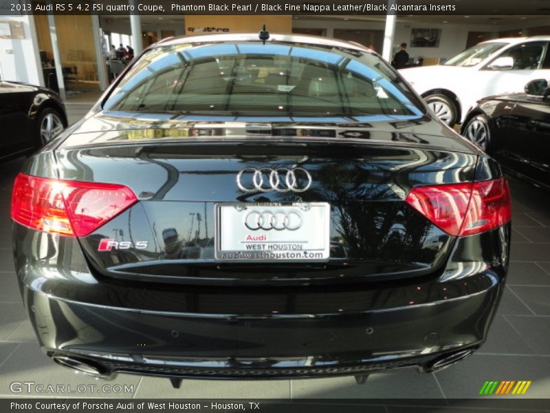 Phantom Black Pearl / Black Fine Nappa Leather/Black Alcantara Inserts 2013 Audi RS 5 4.2 FSI quattro Coupe