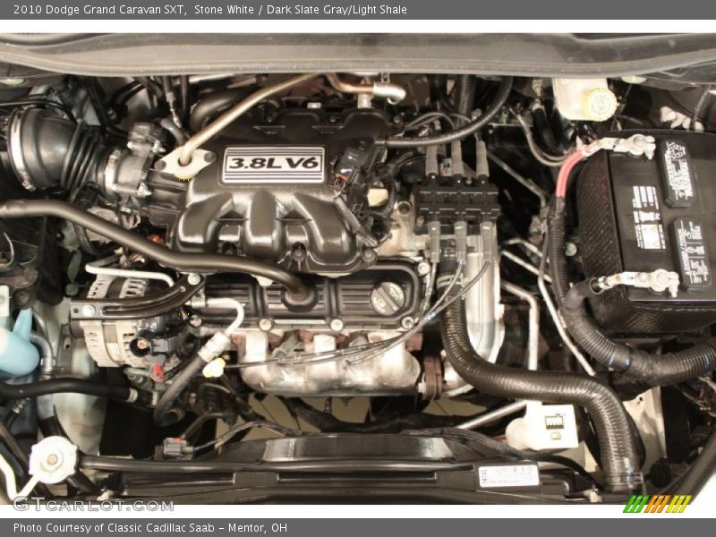 Stone White / Dark Slate Gray/Light Shale 2010 Dodge Grand Caravan SXT