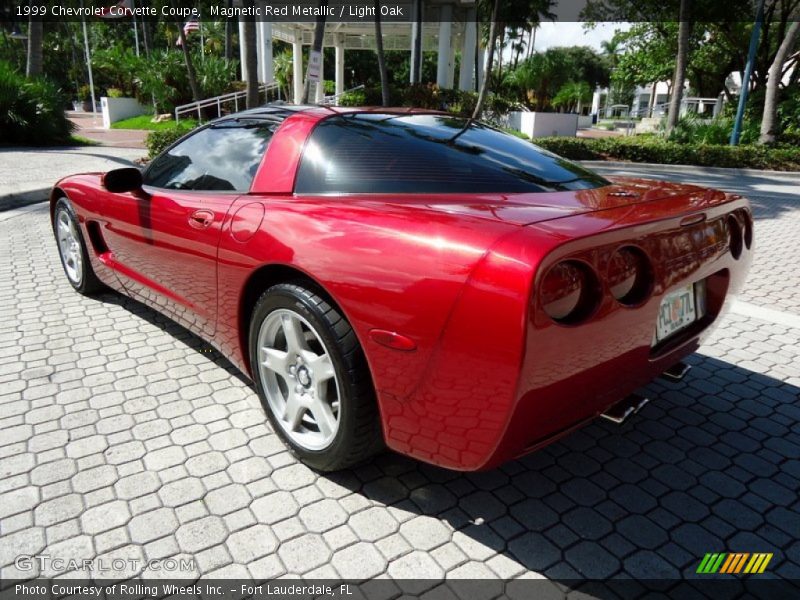 Magnetic Red Metallic / Light Oak 1999 Chevrolet Corvette Coupe