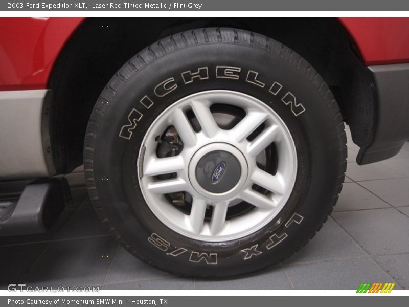  2003 Expedition XLT Wheel