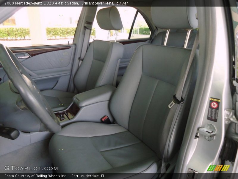  2000 E 320 4Matic Sedan Ash Interior