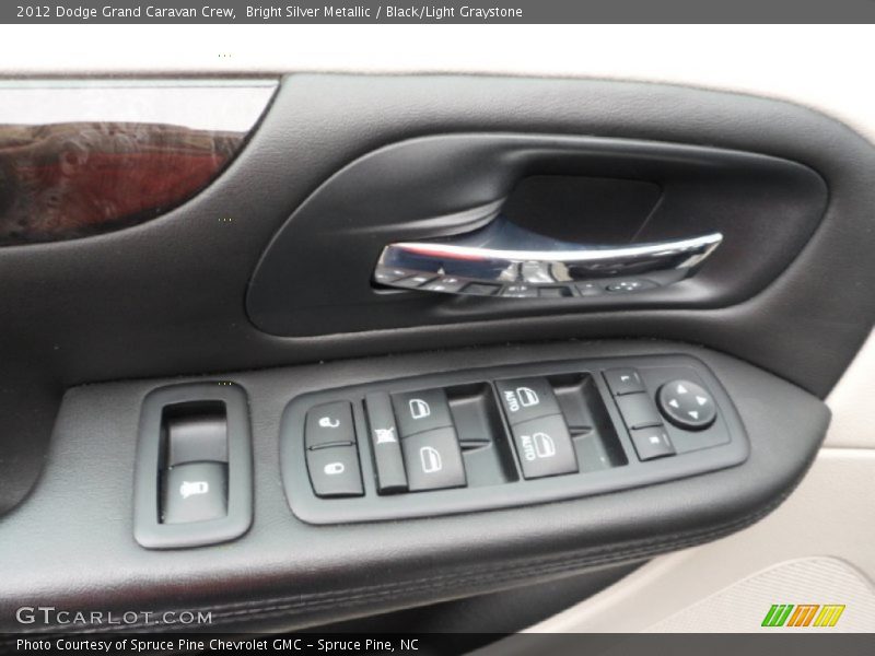 Bright Silver Metallic / Black/Light Graystone 2012 Dodge Grand Caravan Crew
