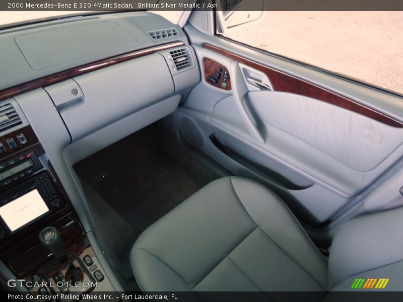 Brilliant Silver Metallic / Ash 2000 Mercedes-Benz E 320 4Matic Sedan
