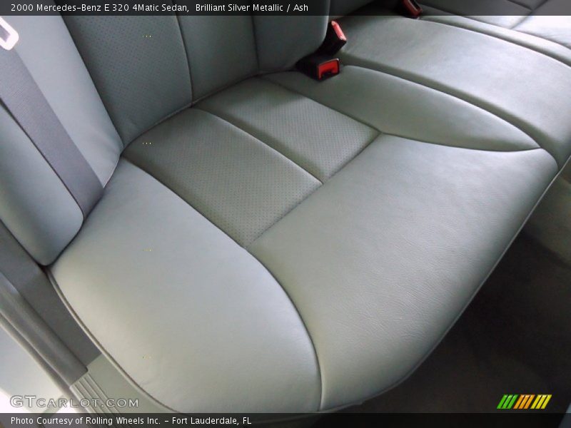 Brilliant Silver Metallic / Ash 2000 Mercedes-Benz E 320 4Matic Sedan