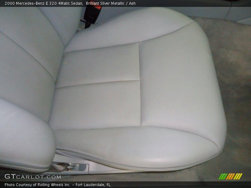 Brilliant Silver Metallic / Ash 2000 Mercedes-Benz E 320 4Matic Sedan