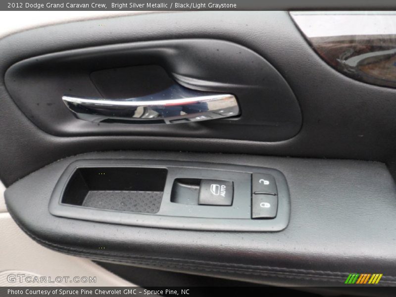 Bright Silver Metallic / Black/Light Graystone 2012 Dodge Grand Caravan Crew
