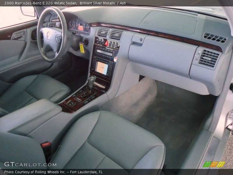  2000 E 320 4Matic Sedan Ash Interior