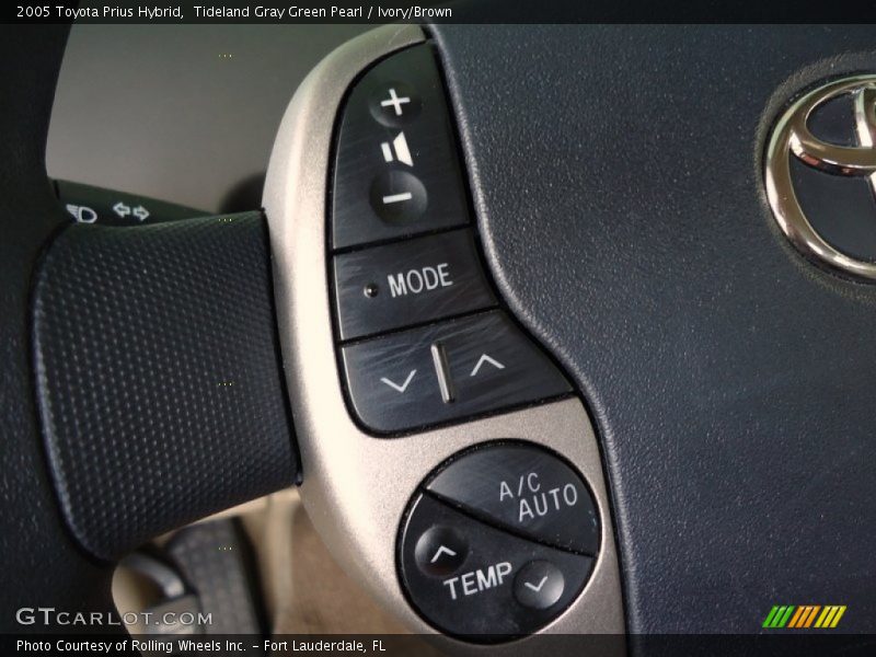 Tideland Gray Green Pearl / Ivory/Brown 2005 Toyota Prius Hybrid