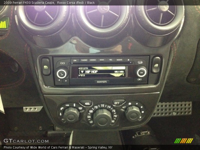 Controls of 2009 F430 Scuderia Coupe
