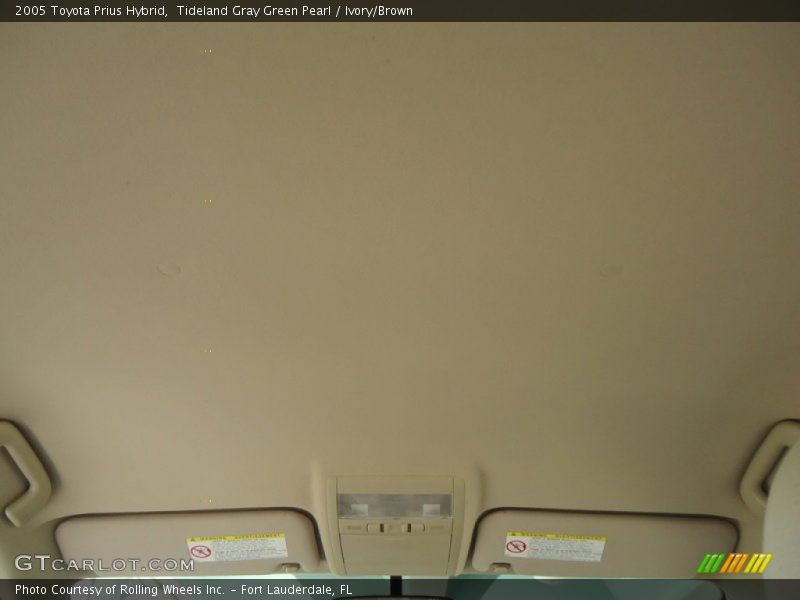 Tideland Gray Green Pearl / Ivory/Brown 2005 Toyota Prius Hybrid