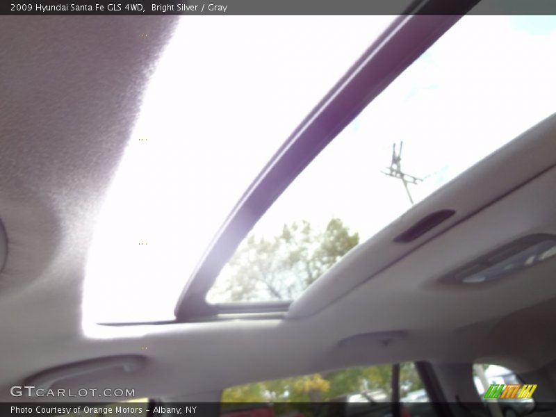 Bright Silver / Gray 2009 Hyundai Santa Fe GLS 4WD