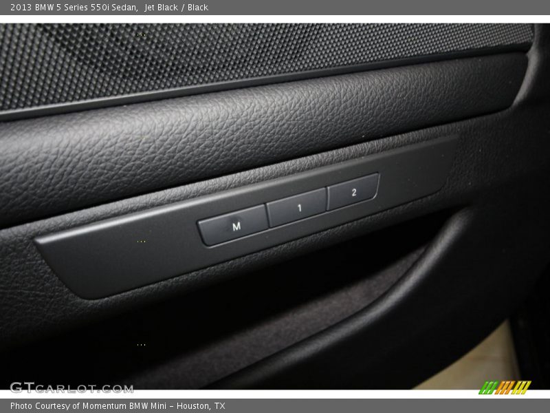 Jet Black / Black 2013 BMW 5 Series 550i Sedan
