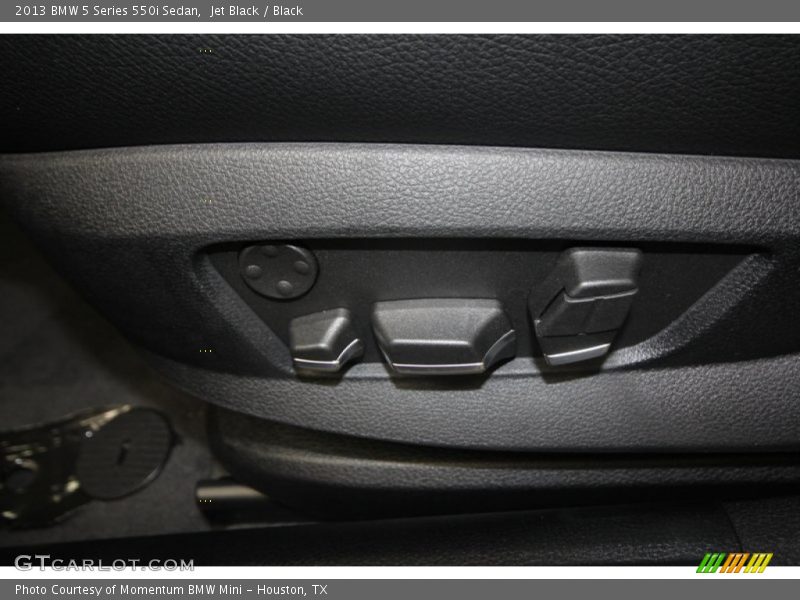 Jet Black / Black 2013 BMW 5 Series 550i Sedan