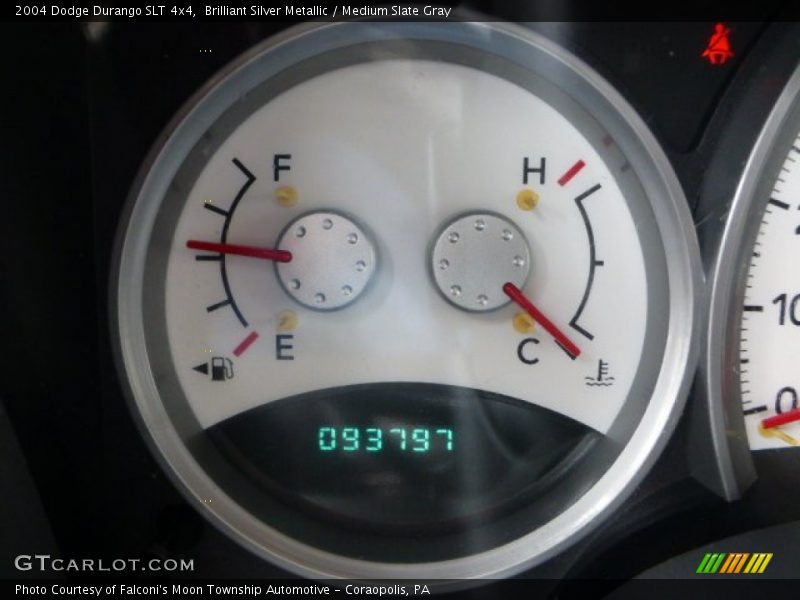 Brilliant Silver Metallic / Medium Slate Gray 2004 Dodge Durango SLT 4x4