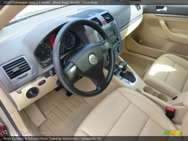 Wheat Beige Metallic / Pure Beige 2005 Volkswagen Jetta 2.5 Sedan