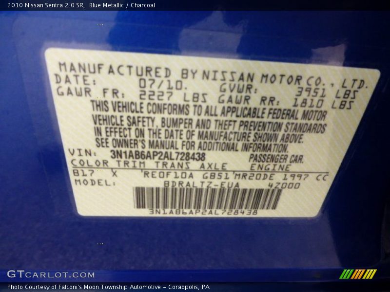 Blue Metallic / Charcoal 2010 Nissan Sentra 2.0 SR
