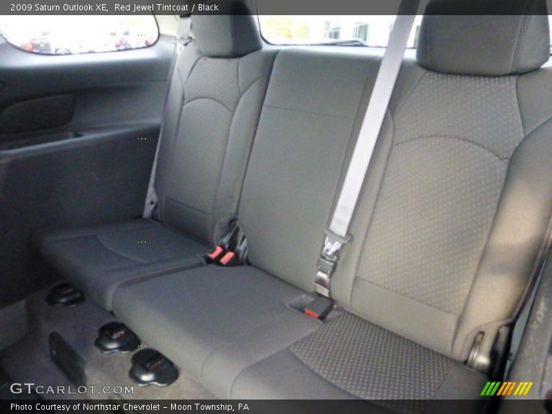 Red Jewel Tintcoat / Black 2009 Saturn Outlook XE